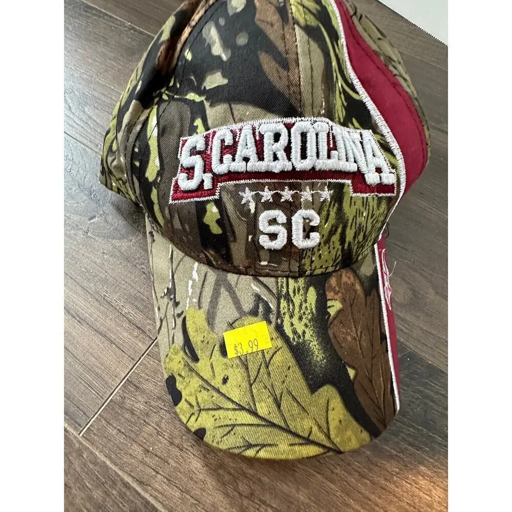 NWOT S. Carolina One Size NCAA Football Mossy Curved Bill Cap Green Camo